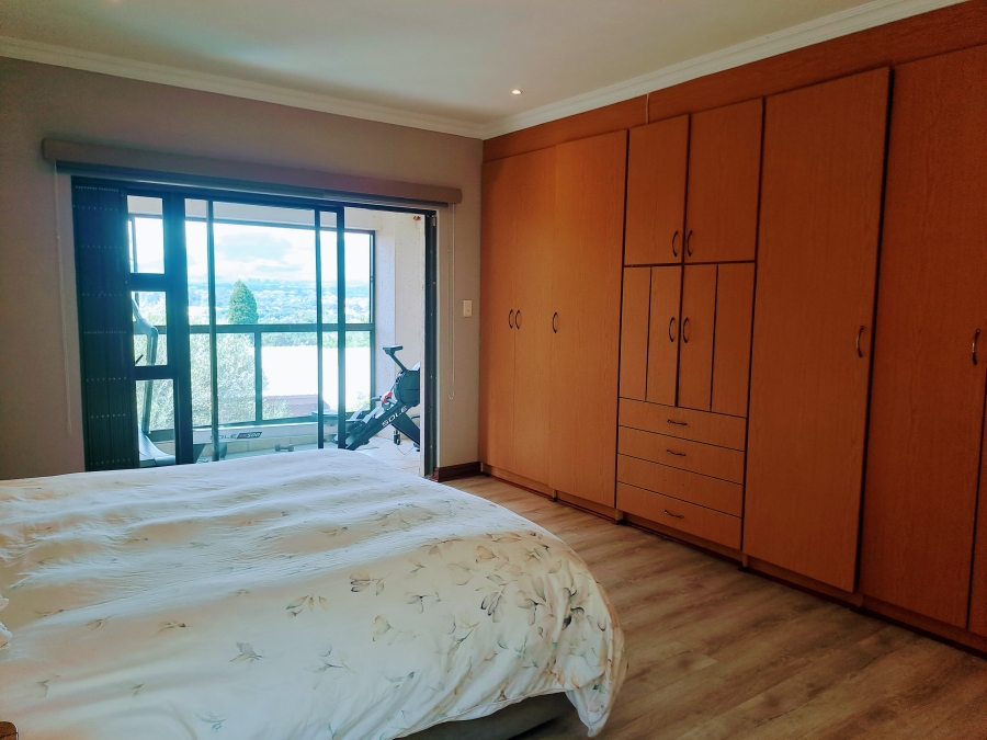 4 Bedroom Property for Sale in Birdwood Estate North West